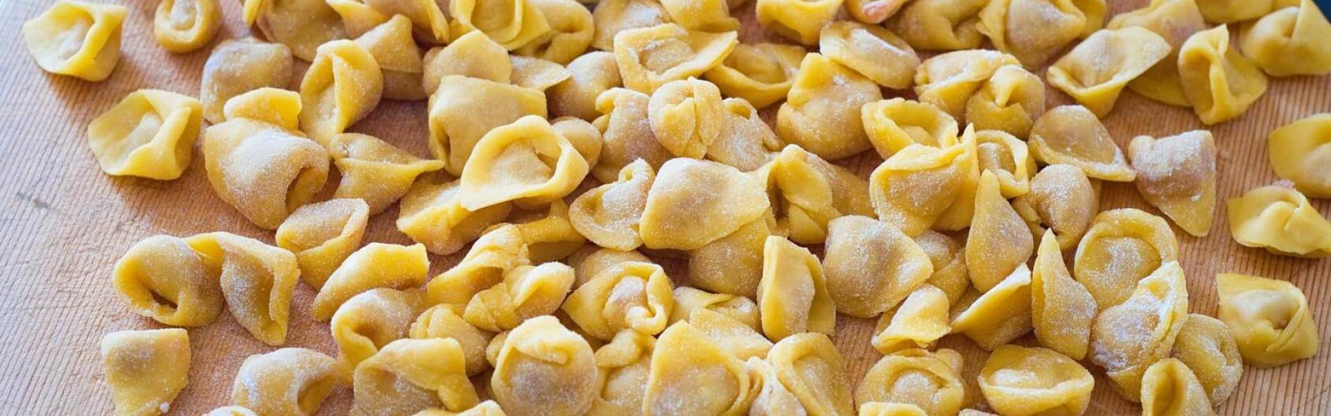 Tortellini con Prosciutto Crudo Menatti