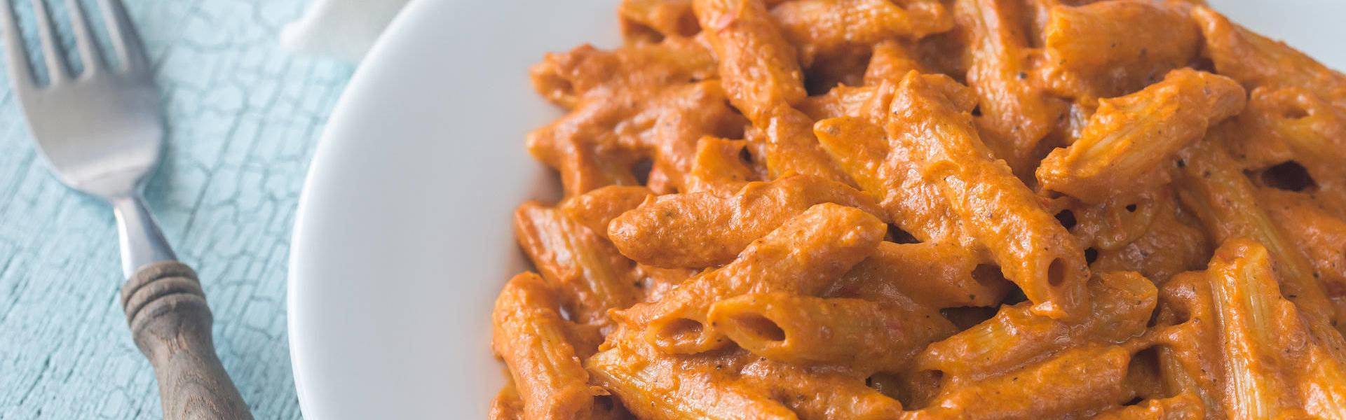 Penne alla Vodka con Pancetta Affumicata Menatti