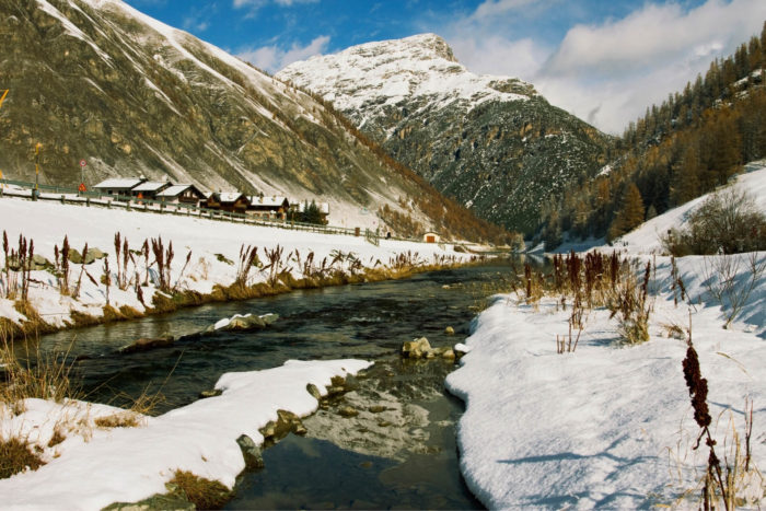 ciaspolata a Livigno sul lago - percorso ciaspole in Valtellina