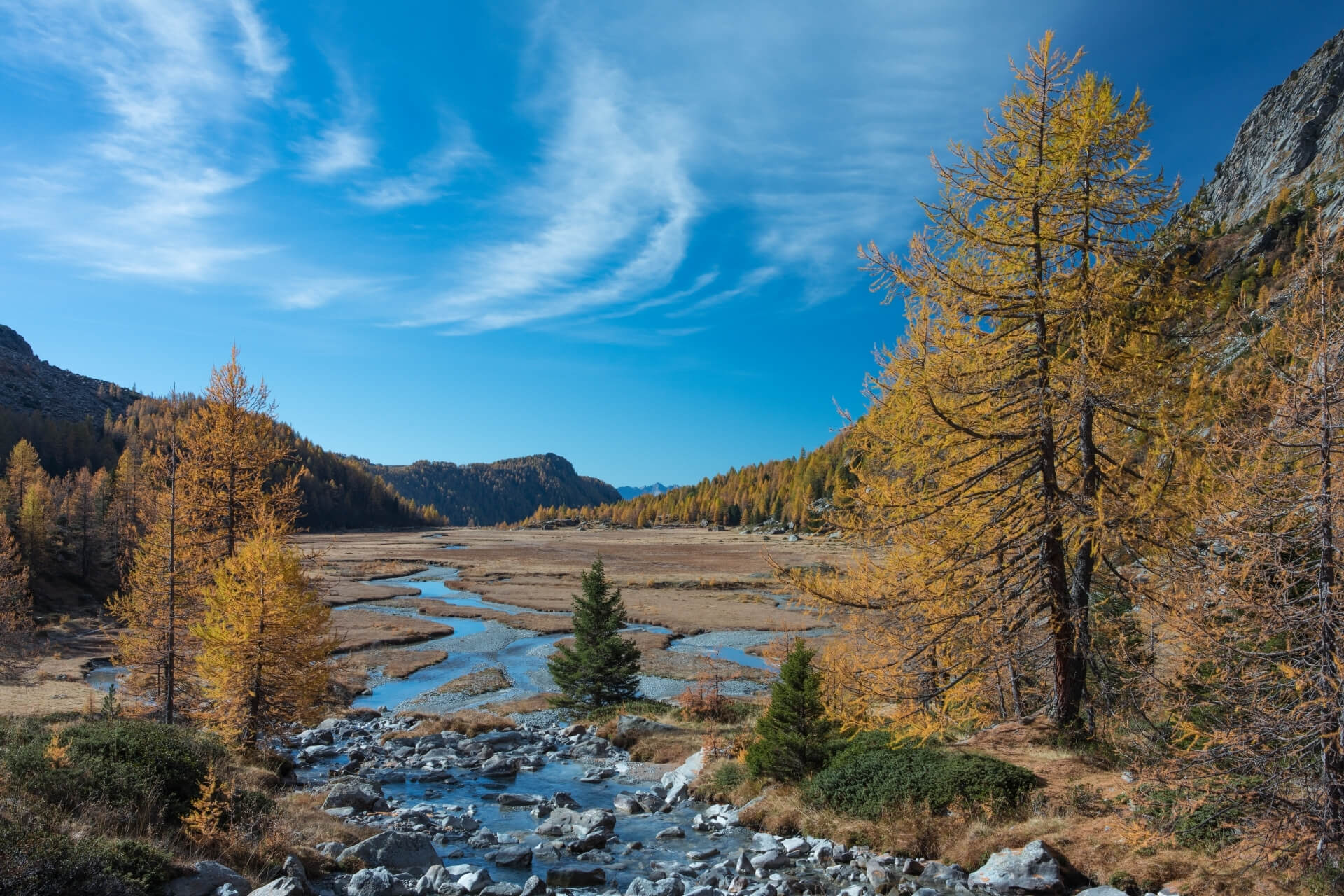 predarossa in valmasino in autunno, Valtellina