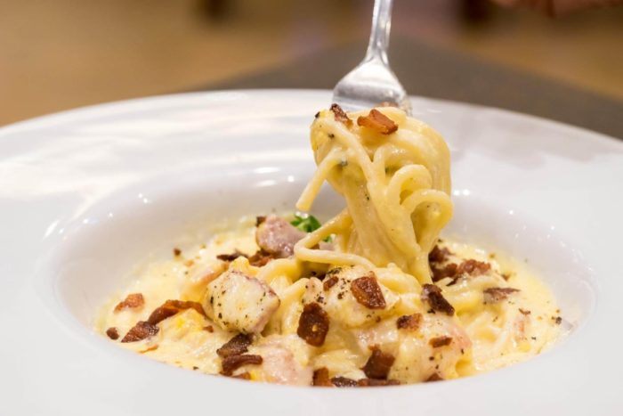 ricetta alternativa carbonara trentina con speck