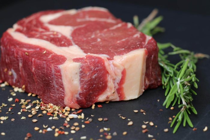 carne senza ormoni e antibiotici