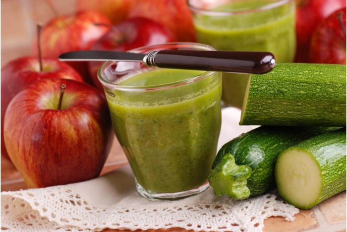 ricetta smoothie green con zucchine e prosciutto crudo