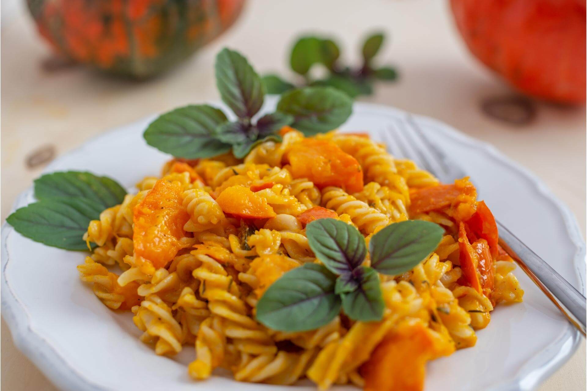 ricetta autunnale pasta alla zucca e bresaola