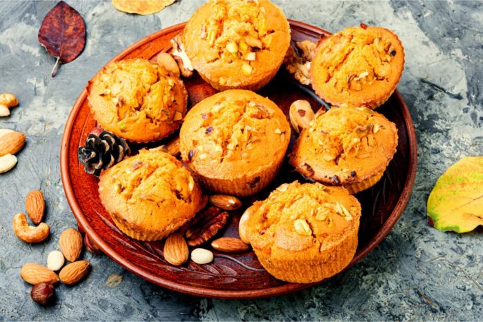 ricetta antipasto: muffin salati con noci e bresaola