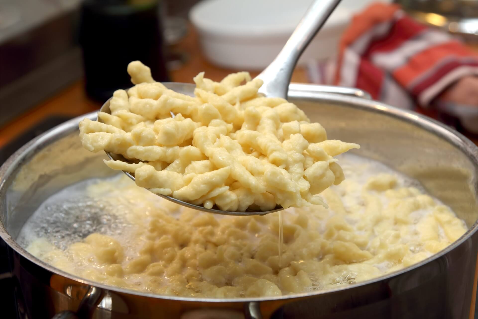 ricetta dei gnocchetti tirolesi (spatzle) alla mortadella