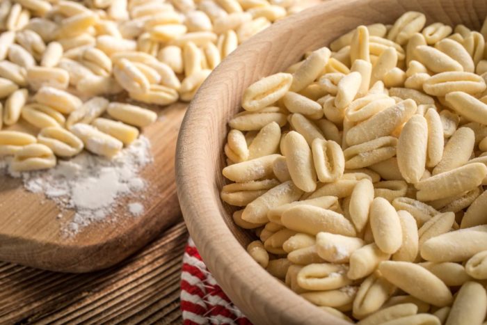 cavatelli con crema di patate e coppa - ricetta tipica molisana e pugliese