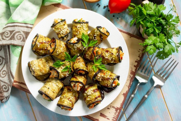 ricetta antipasto: involtini di melanzane con coppa e formaggio di capra