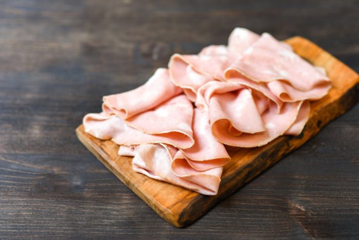 valori nutrizionali e leggerezza della mortadella: salume con poco sale